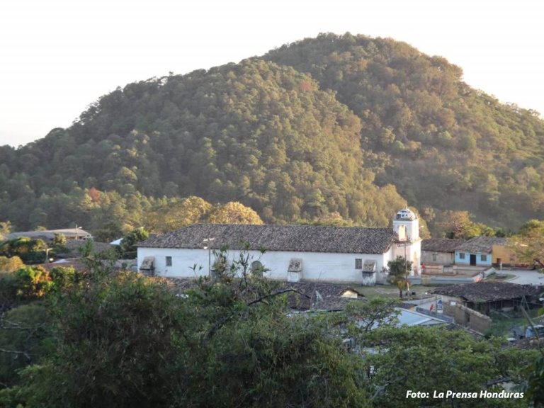 Gualcinse es uno de los municipios de Lempira, es conocido por su altitud y clima fresco.