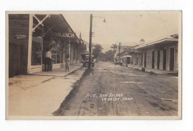 Una histórica y nostálgica fotografía de la Avenida San Isidro de La Ceiba.