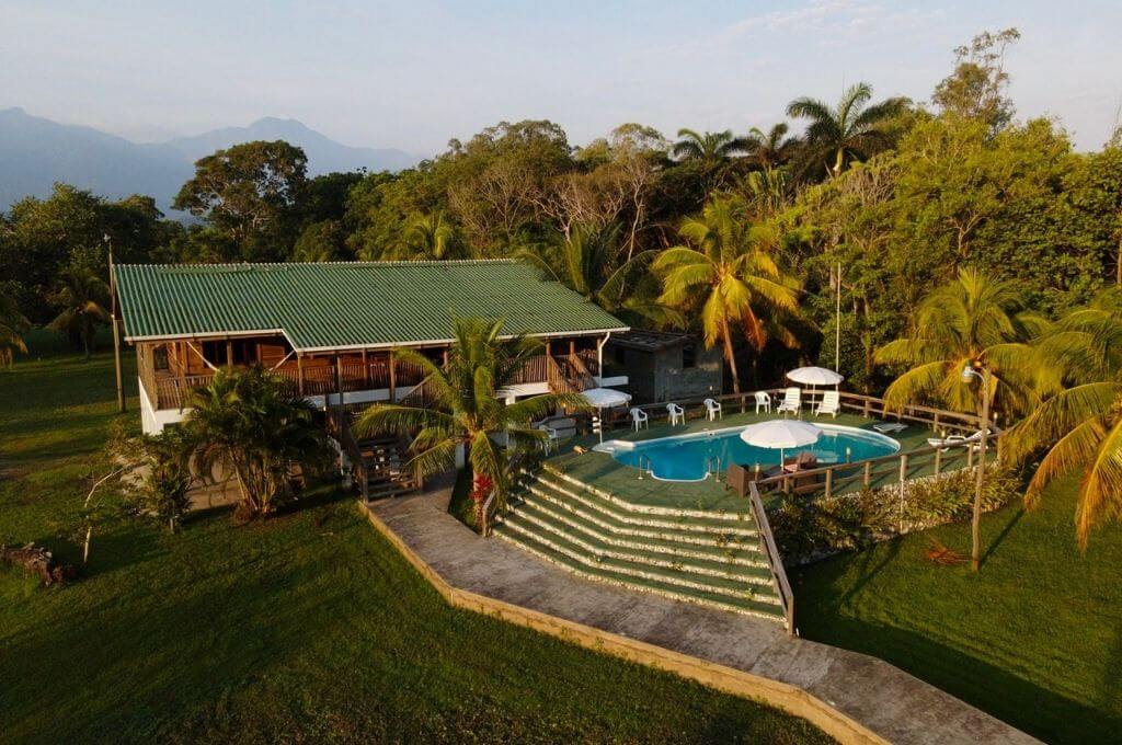 Casa de Playa: El destino ideal para vacacionar frente a la playa en La  Ceiba